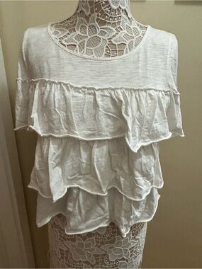 ANTHROPOLOGIE 9h15 Medium White Ruffle Tiered Cotton Top